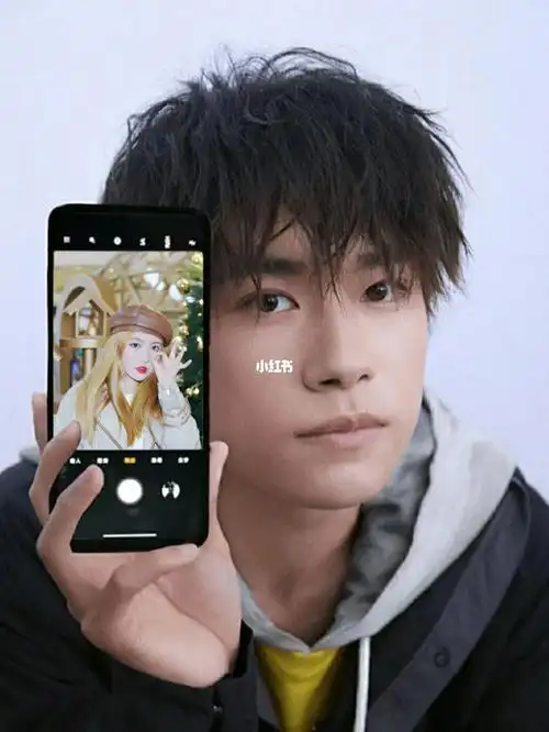 p图教程get易烊千玺同款海报