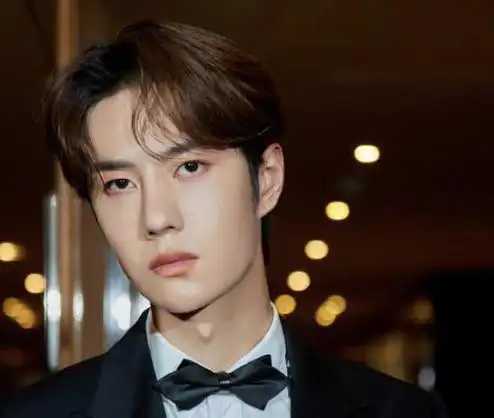 王一博又被疑整容网友鼻子透光了这算是整容实锤了吧