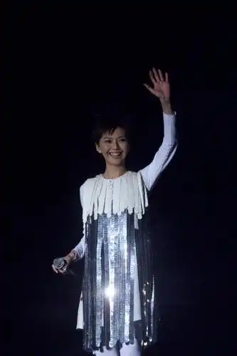 图文华纳天王天后北京争艳7孙燕姿