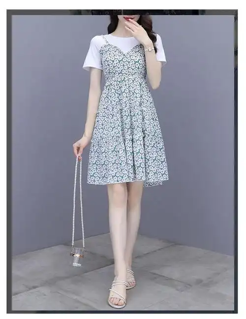 碎花连衣裙女装夏季2021新款今年流行气质小个子假两件套裙子 - 17网