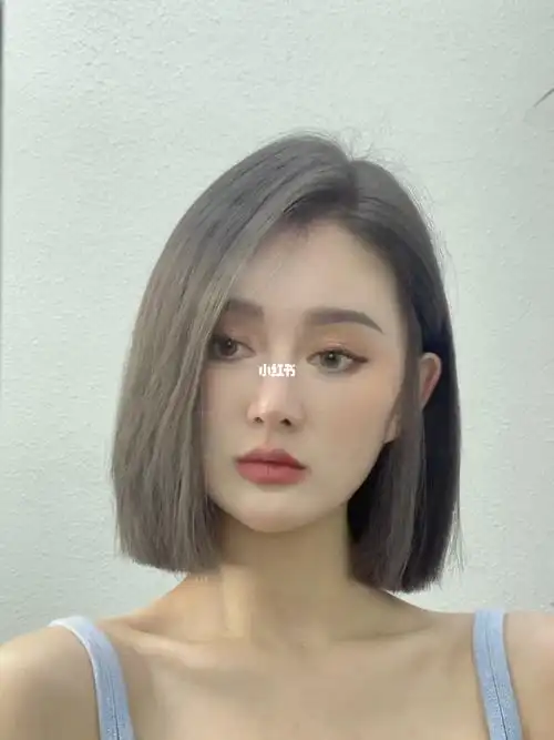 巨显白秋天的奶茶棕灰发色爱了短发姐妹冲