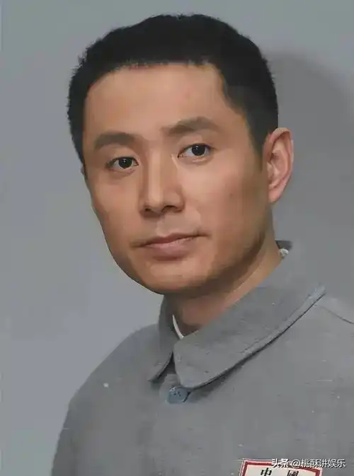 他被称为娱乐圈"最干净"的男演员,35岁娶娇妻,家庭事业双幸福