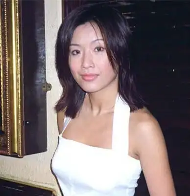 【图】张文慈谢贤拍激情戏 大尺度全身任摸(3)_港台星闻_明星-超级