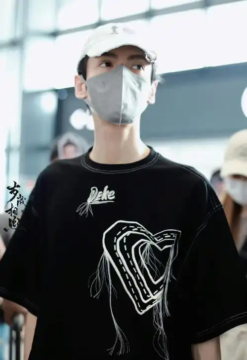 罗云熙素颜状态##罗云熙骨相太优越了