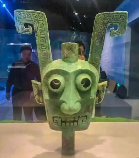 诡异事件-三星堆背后有什么恐怖秘密(三星堆挖掘诡异事件挖出手机)