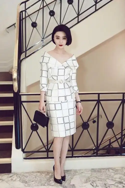 盘点女神范冰冰的礼服总有一款让你觉得心花怒放美得不可言喻