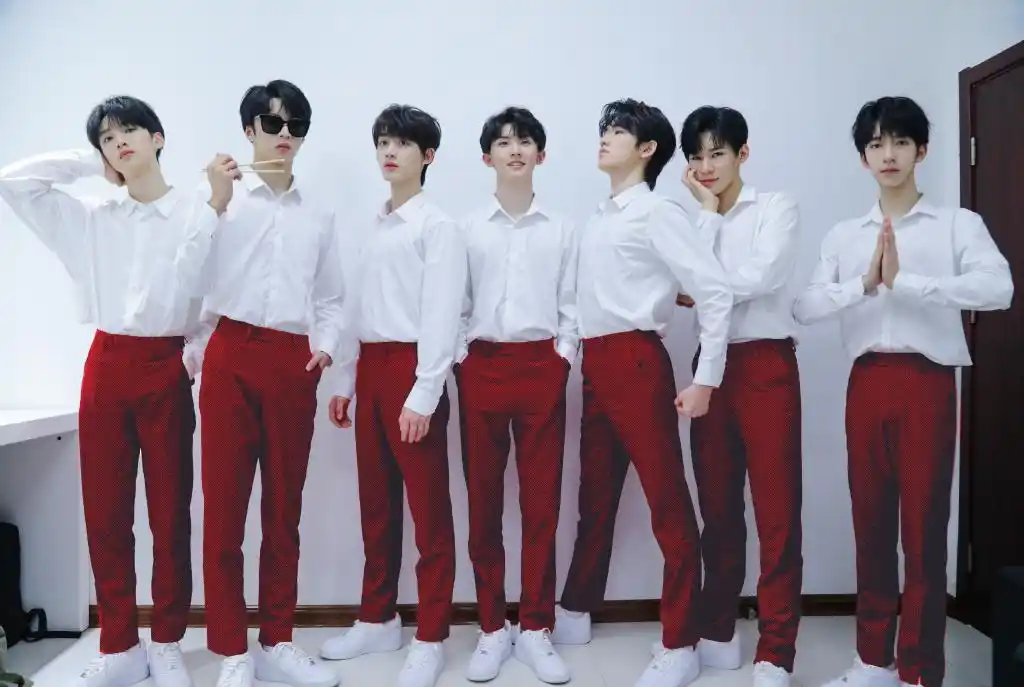 2021年度时代少年团合照整理