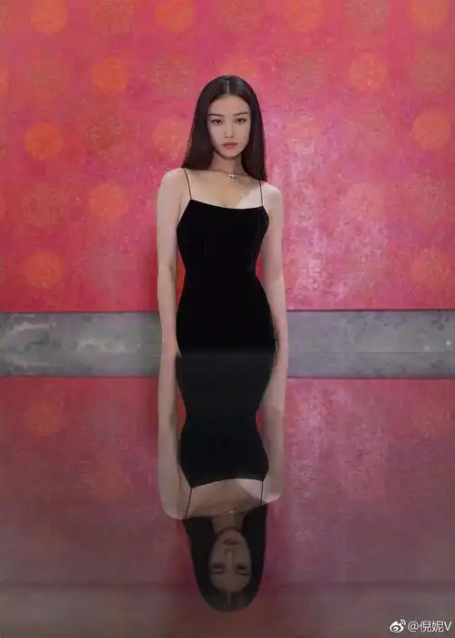 倪妮这张图好好看,身材也好好呀