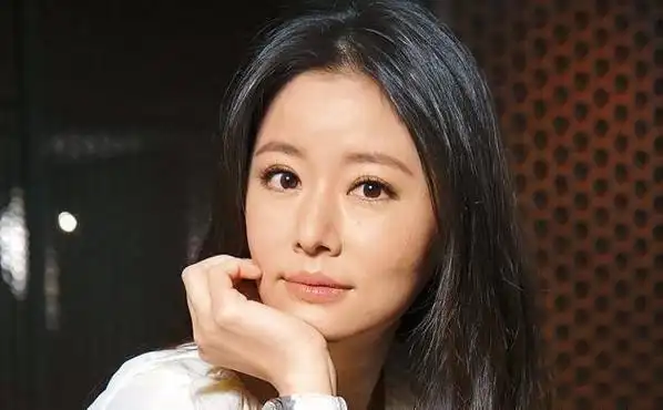 做演员爆红当制片人钱赚到手软富婆林心如的传奇人生