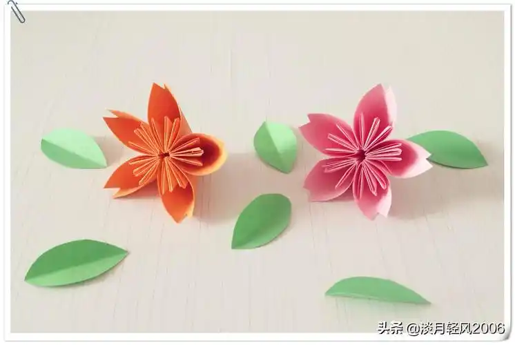 用彩纸怎么做贺卡(简单幼儿手工贺卡,用卡纸做一枝彩色的花,送给妈妈