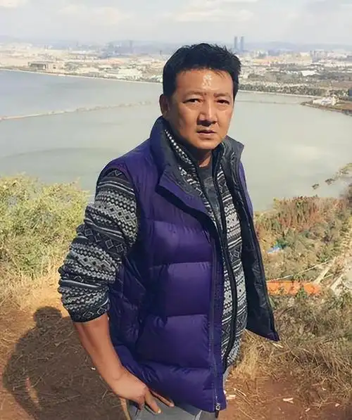 三位"影帝"演了俩小时,被他三分钟客串"抢戏",王砚辉凭什么