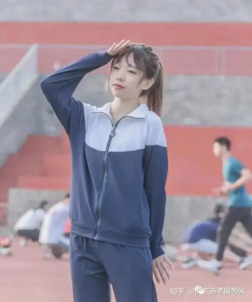 世界上竟有如此好看的校服!有你心仪的高校吗? - 知乎