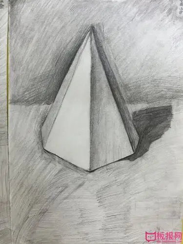 小学生素描静物入门,静物素描六棱锥图片
