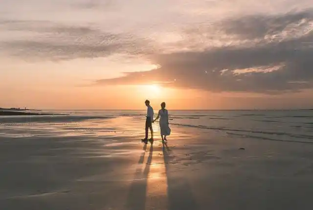 有深度的情感走心句子唯美精致触动人心