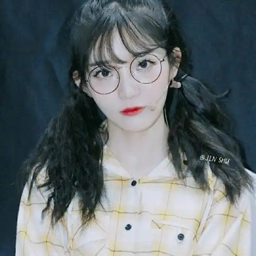 3月16日 8:51   关注   ##王晴 王晴 头像