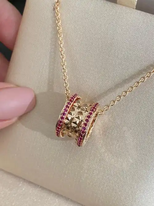 宝格丽b.zero1系列红宝石铆钉款吊坠_http://www.huoyuanji.