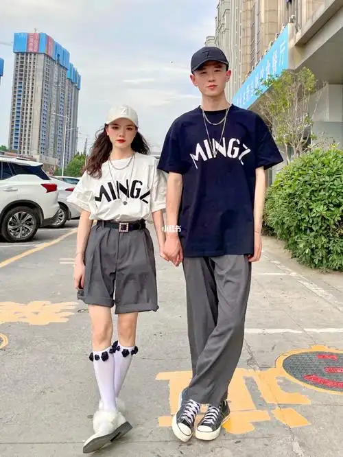 153cm77183cm和你在一起的每一天都是情人节