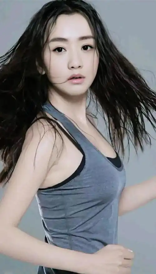 美丽性感的杨蓉