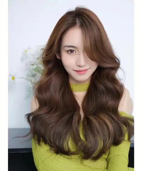 摩卡咖啡棕颜值呈现的巅峰发色