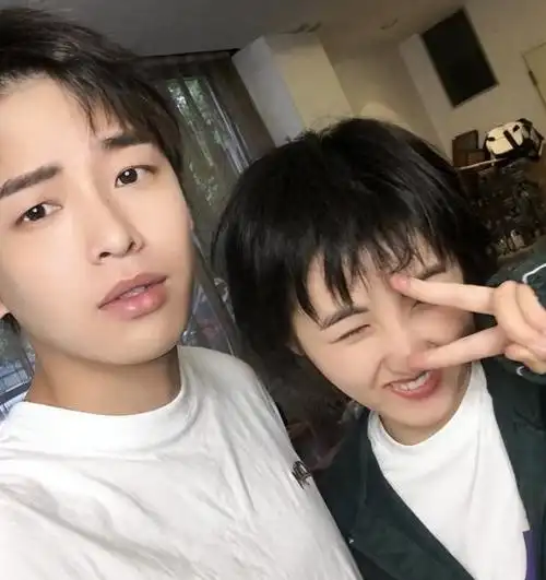 纪实"国民闺女"张子枫:被冯小刚夸赞,和徐峥搭戏,内心强大有演技