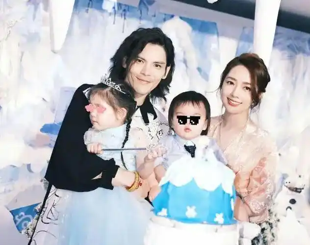 向太在线催郭碧婷生三胎,向佐回应了,暴露碧婷在家的地位|模特|刘德华