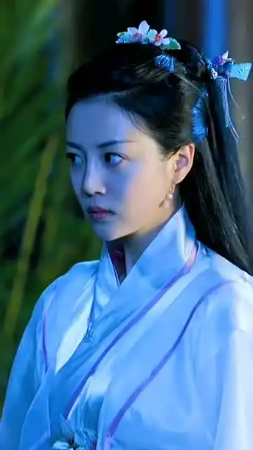 李溪芮古装造型的溪芮很美啊