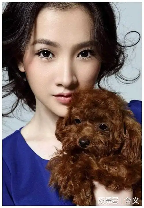 女友,他在追求什么|编剧|沈佳妮|娱乐圈|潘禹彤|电影导演_网易订阅