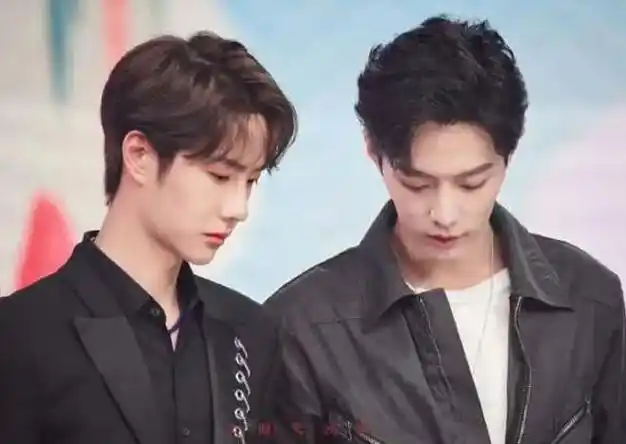 李沁资源好新剧又定档央视新搭档王一博将与老搭档肖战决高下