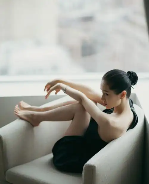 王子文应该是娱乐圈最小jiojio了吧?_腾讯新闻