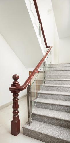 工装工厂房办公楼家装pvc不锈钢化玻璃实木楼梯扶手栏杆上门安装已售