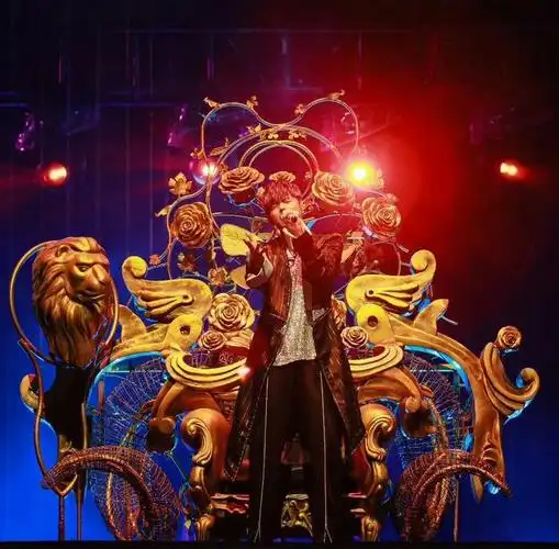 周杰伦上海演唱会 官方组图! 粉海美哭了!