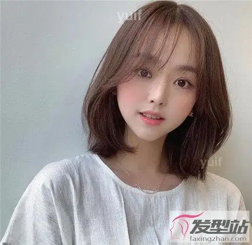 气垫烫短发正流行 最新网红人气烫发