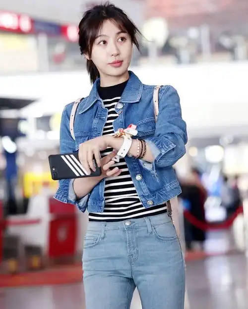 李菲儿腰部图片李菲儿美图