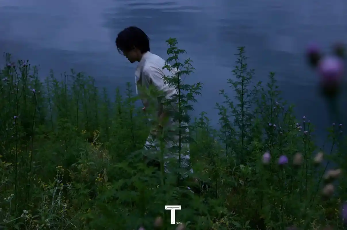 分享图片  #易烊千玺 #易烊千玺杂志 #帅哥 - 抖音