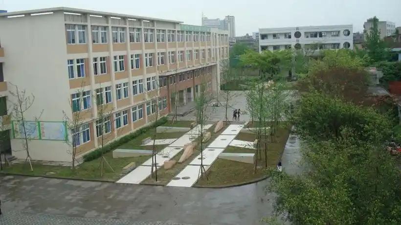 四川成都列五中学