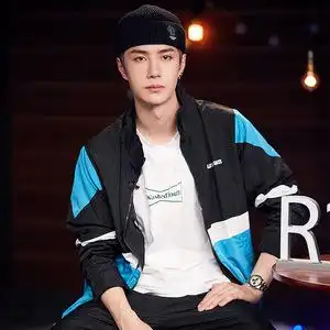 2019创造营王一博明星同款嘻哈原宿风情侣风衣宽松学生运动外套潮