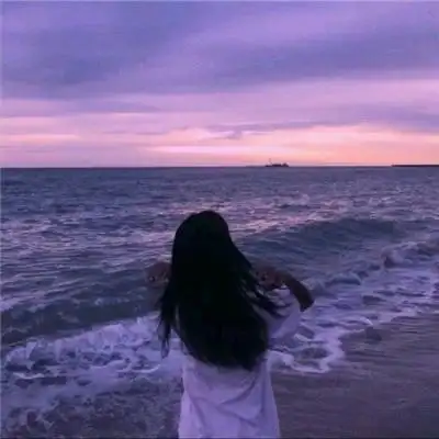 方枝2月微信女生海边背影图片好看的头像图片大全