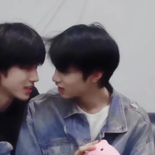 文轩宋亚轩刘耀文赞评论更多