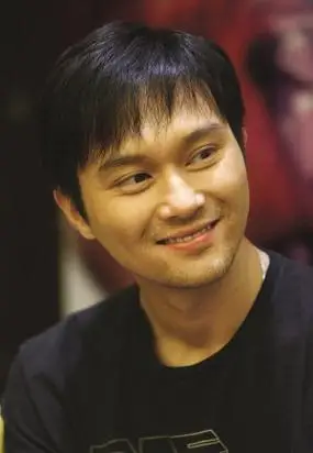 归根到底还是张智霖从年轻一直帅到现在吧!