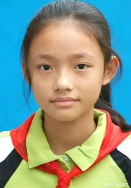 明星小时候长啥样?有的越变越美……这位你肯定认不出