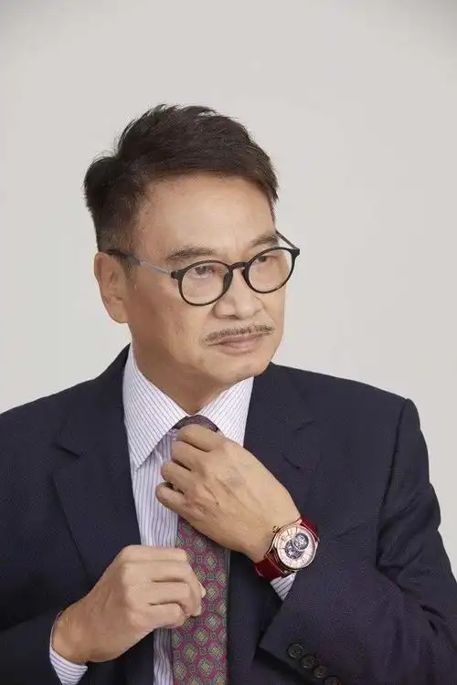 68岁港片黄金男配吴孟达去世,生前未留下遗言!达叔走得很安详