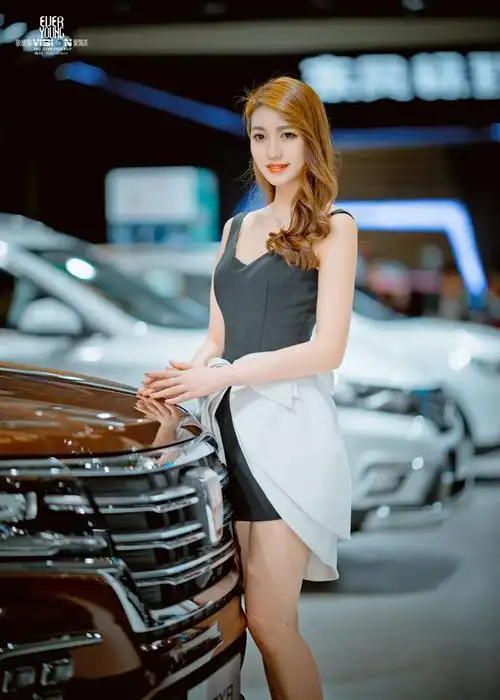 天津2018车展靓丽车模