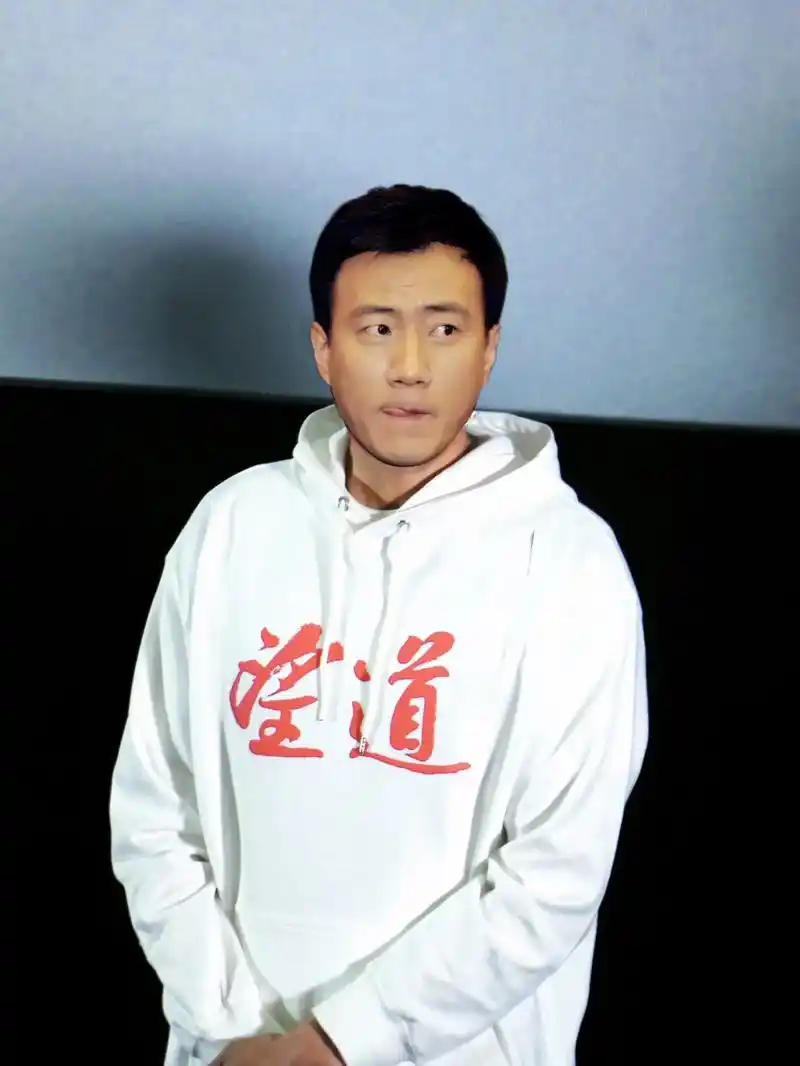 胡军 #刘烨#望道#军烨 帮老弧菌圆个梦 - 抖音