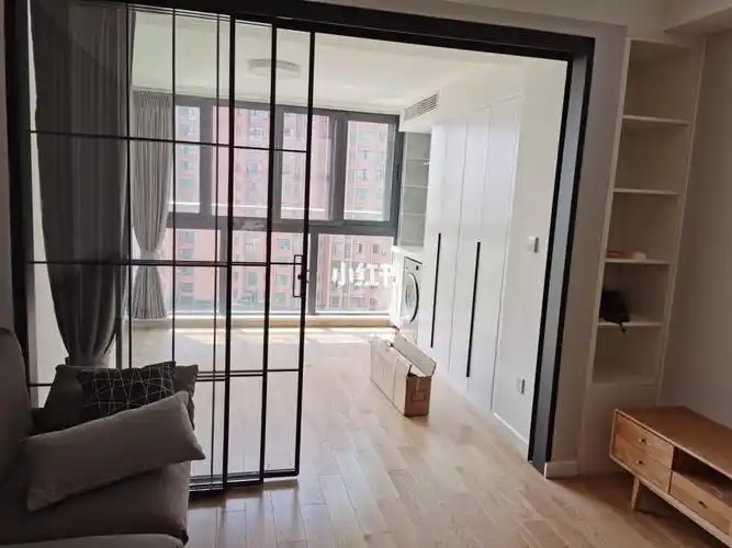 两房变三房 极简玻璃隔断_装修_客厅_阳台_客厅装修灵感库_家居家装