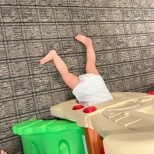 当妈看孩子 眼睛里总会泛着母爱之光