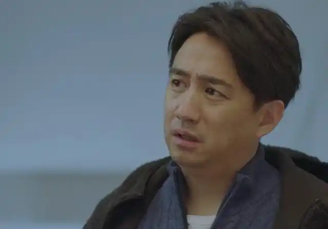 《小欢喜》乔卫东暴露隐藏属性,如此变态的爱,英子真的承受不来-天天