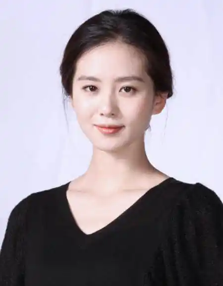 原创女星证件照有多美刘亦菲和赵丽颖还好看到最后气质太出挑了