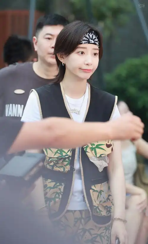 李斯丹妮出道十二周年快乐#太 太 太 可爱了谁懂啊@李斯丹妮#李构