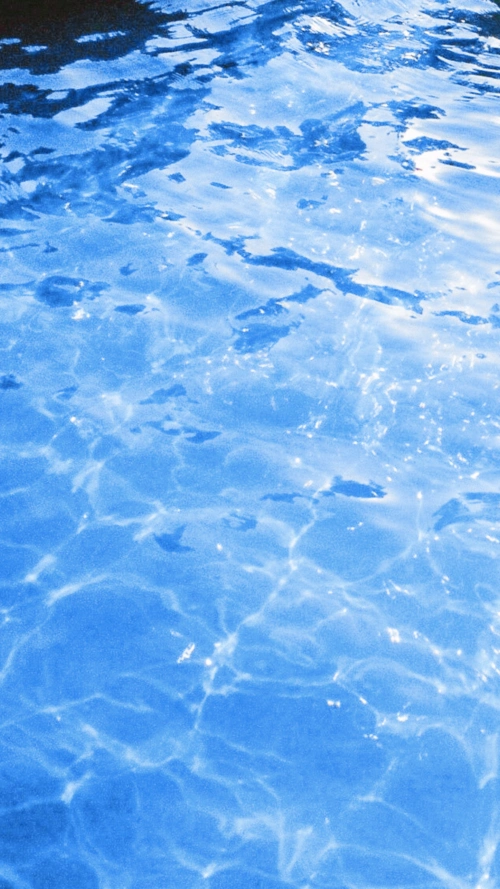 蓝色壁纸已调色