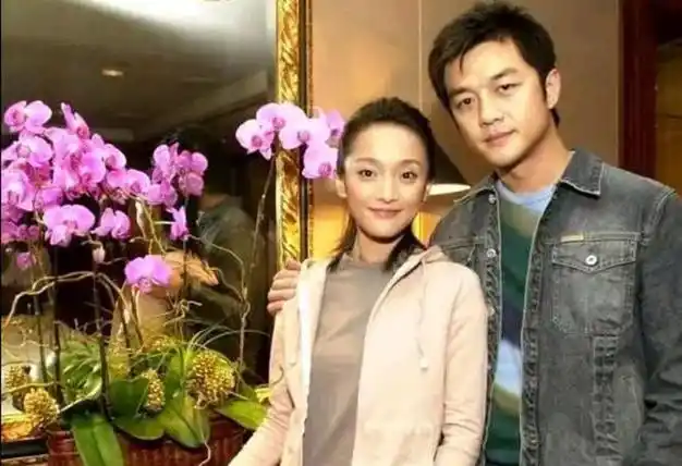 李亚鹏直播哭穷吃了一周外卖真替他的前女友们开心